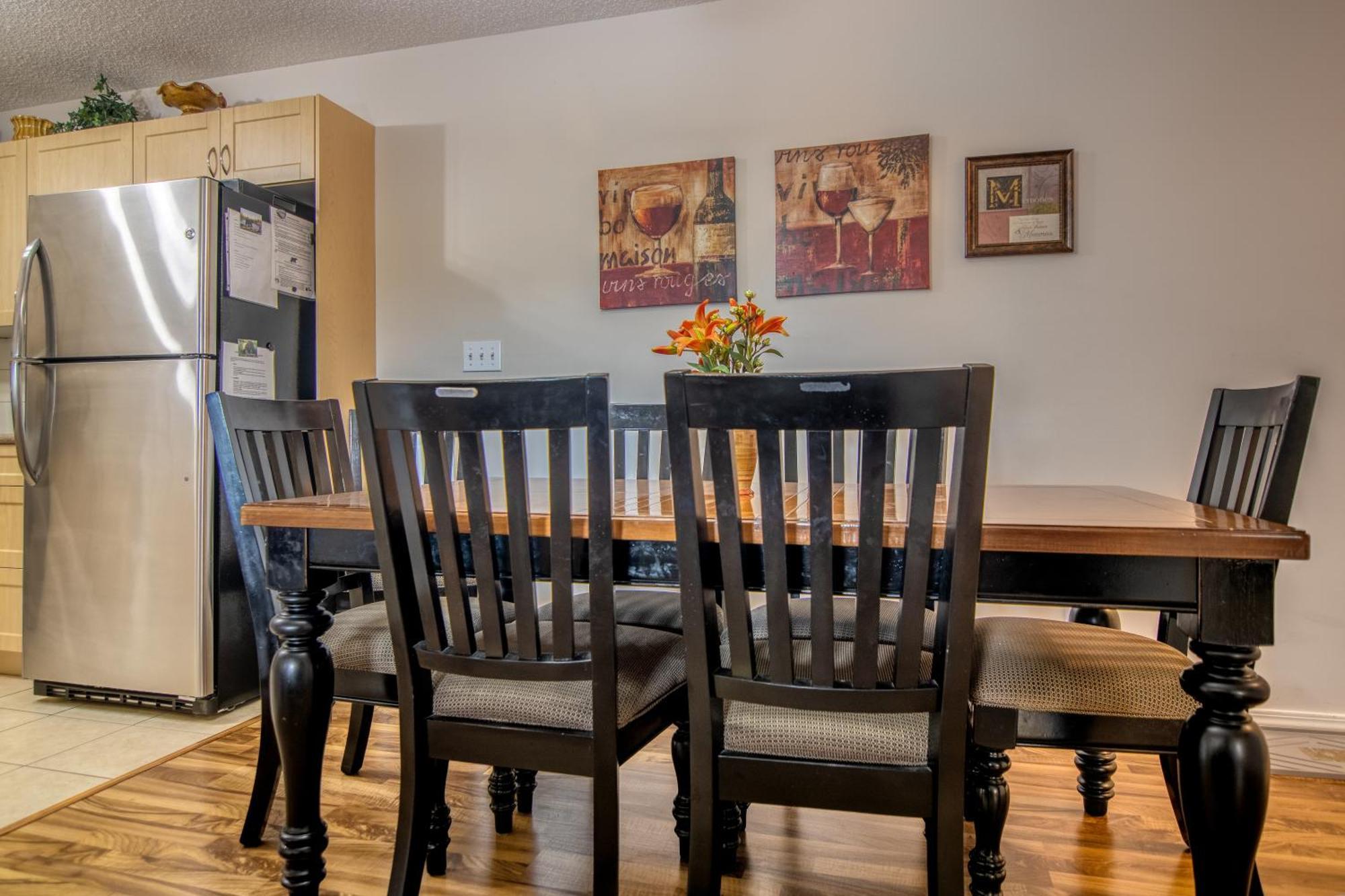 Mountain Getaway Condo - 5 Min Walk To The Beach! 인버미어 외부 사진